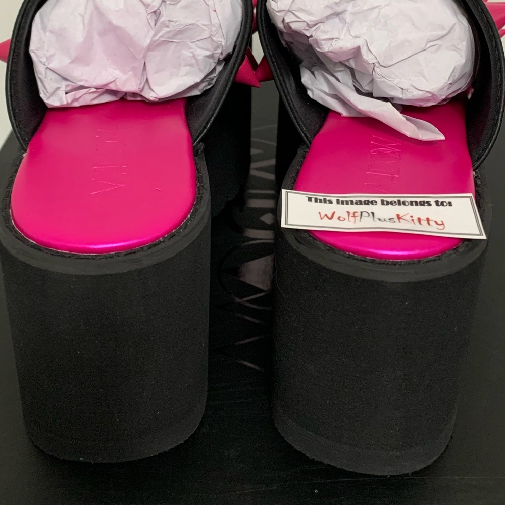 Dolls Kill NEW Widow Hot Pink Spike Platform Slides Chunky Sandals Whimsigoth 7 - Picture 3 of 7